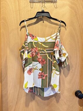New York & Company Floral Print Cold-Shoulder Cami in White & Olive